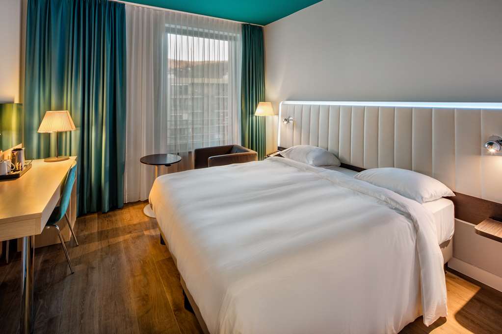 Guest Room Superior & Standard