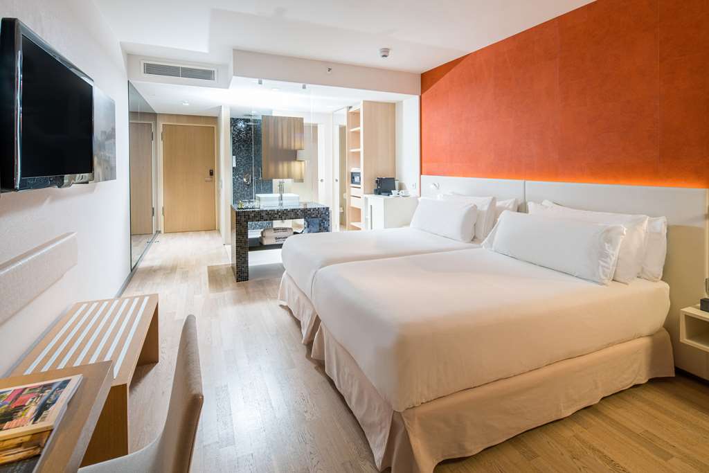BHAMB ROOM