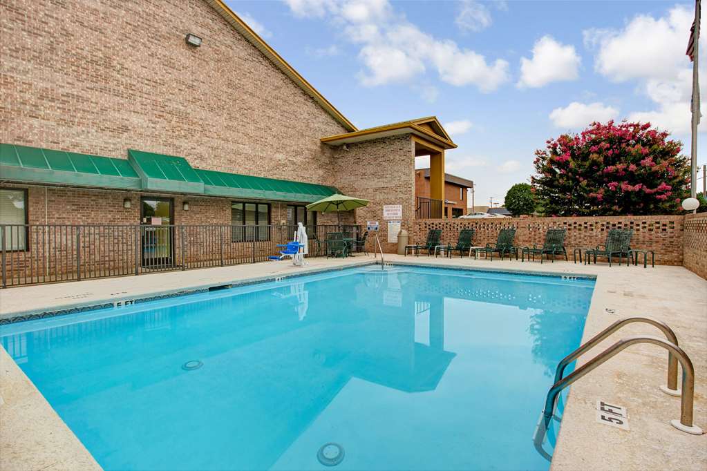 Days Inn by Wyndham Conover Hickory - featured photo