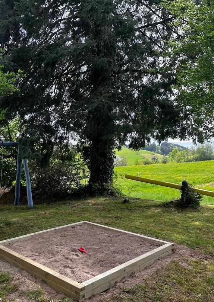 Children's play area - outdoor