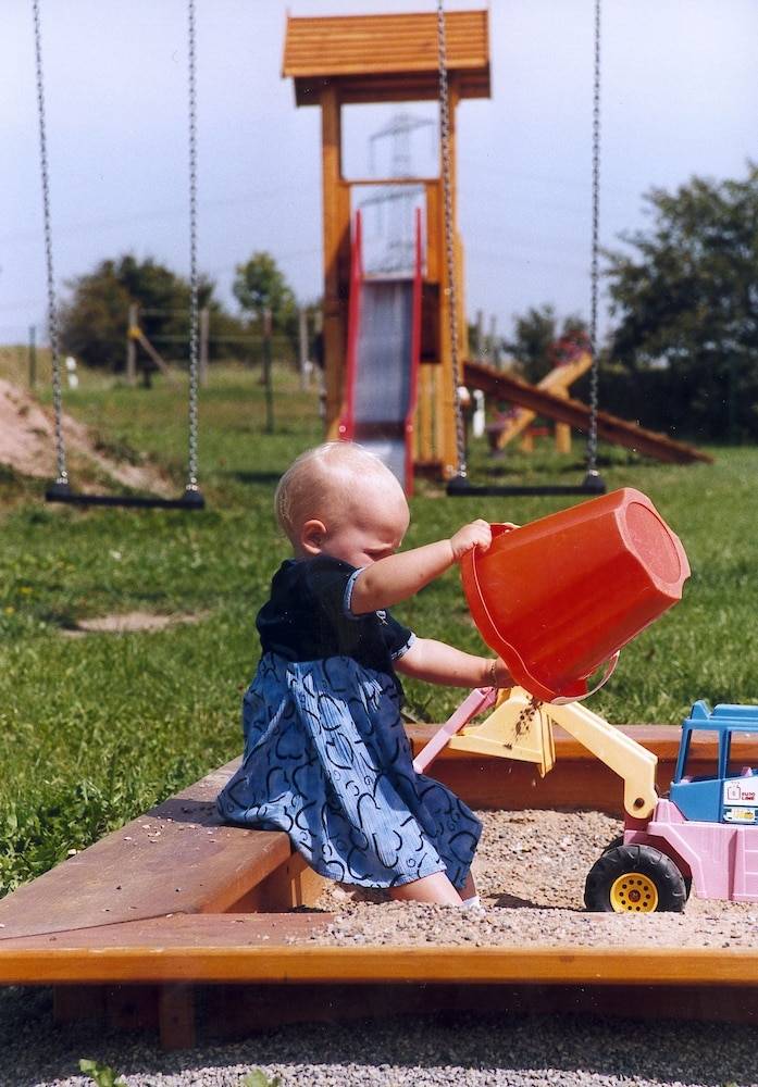 Children's play area - outdoor
