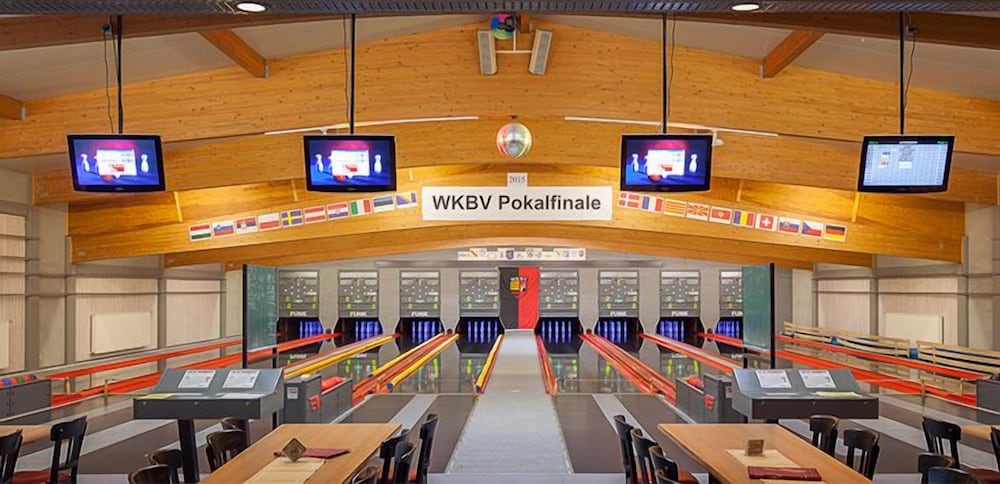 Bowling