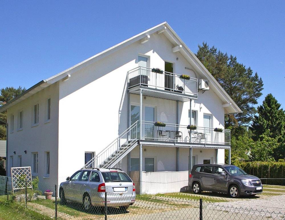 Primary image