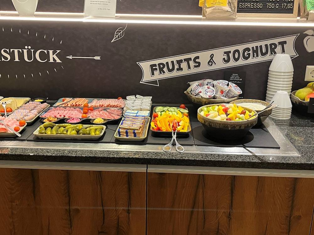 Breakfast buffet