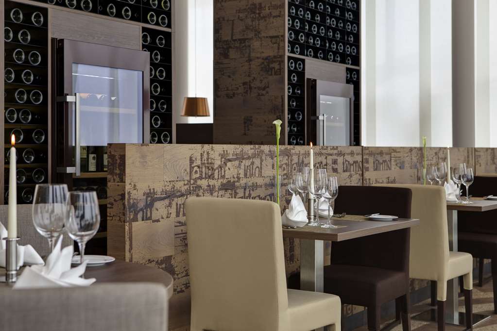 Steigenberger Hotel Bremen, Germany - Restaurant
