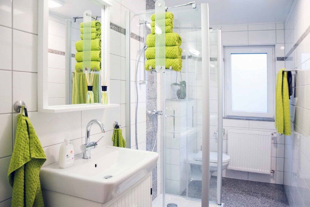 Bathroom shower