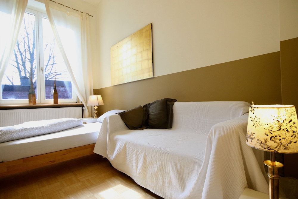 a domo Apartments Oberhausen Modern Lofts & Apartments short or longterm single or grouptravel