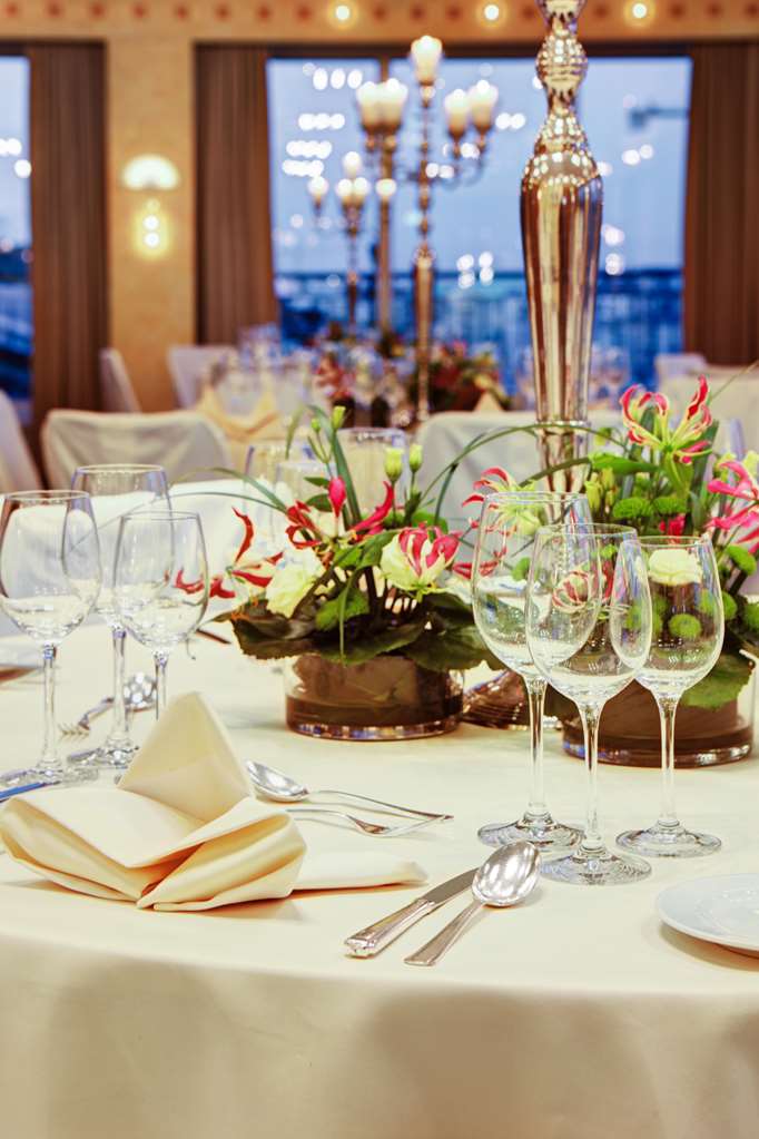 Steigenberger Hotel Hamburg, Germany - Meeting Room