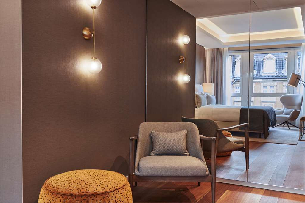 Steigenberger Hotel Hamburg - Pr�sidentensuite Schlafbereich