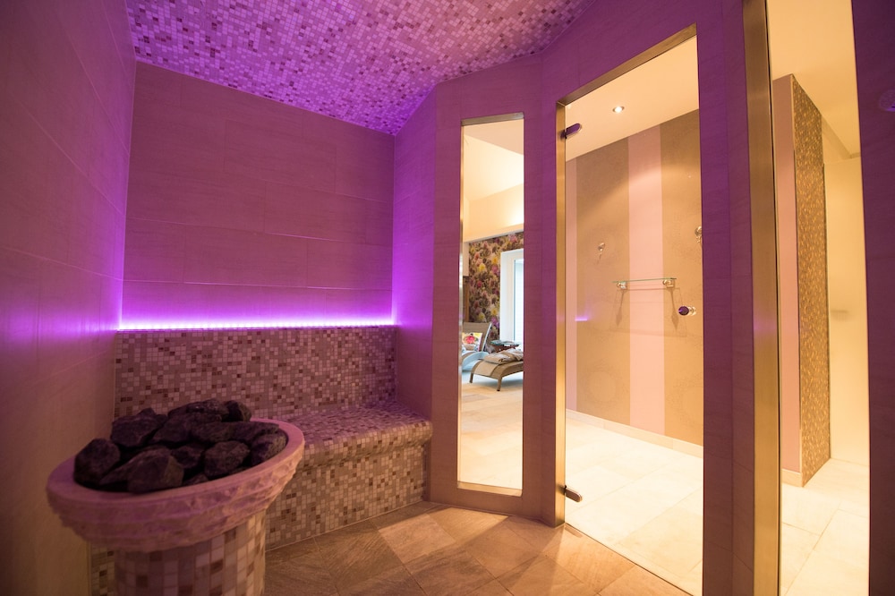 Steam room