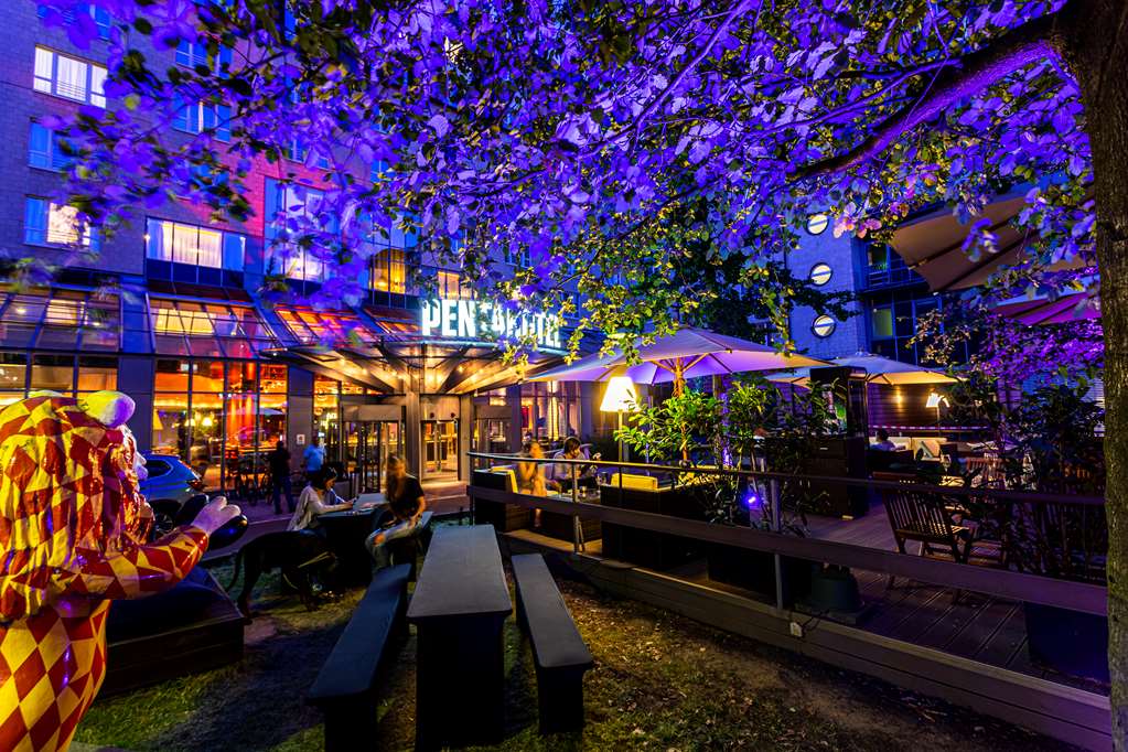 Pentahotel Leipzig Terrace night OK HighRes
