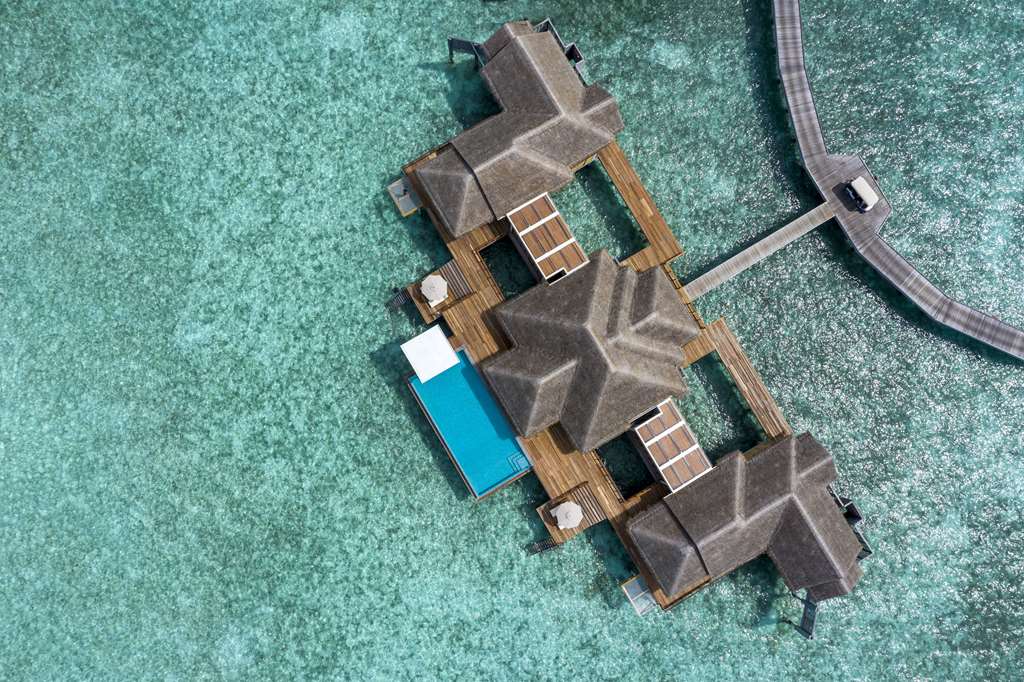 Anantara Kihavah Two bedroom Over Water Pool Residence Exterior