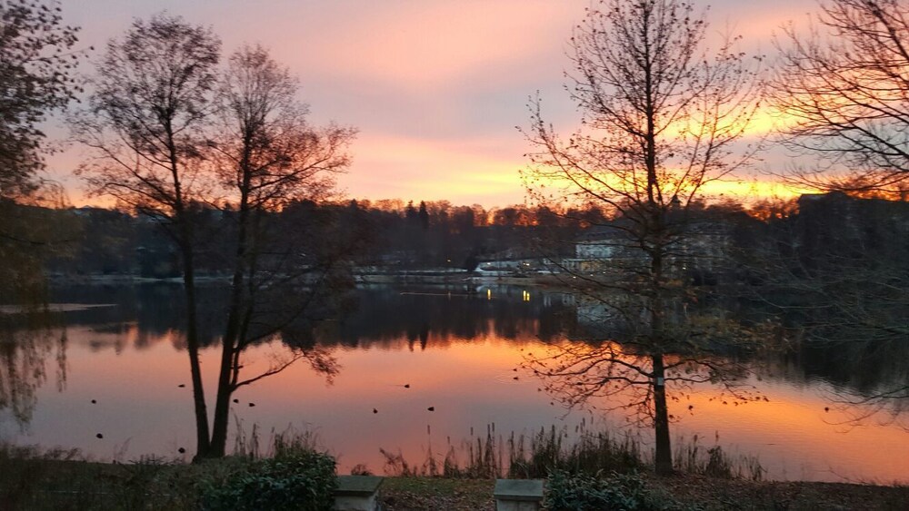 Lake View