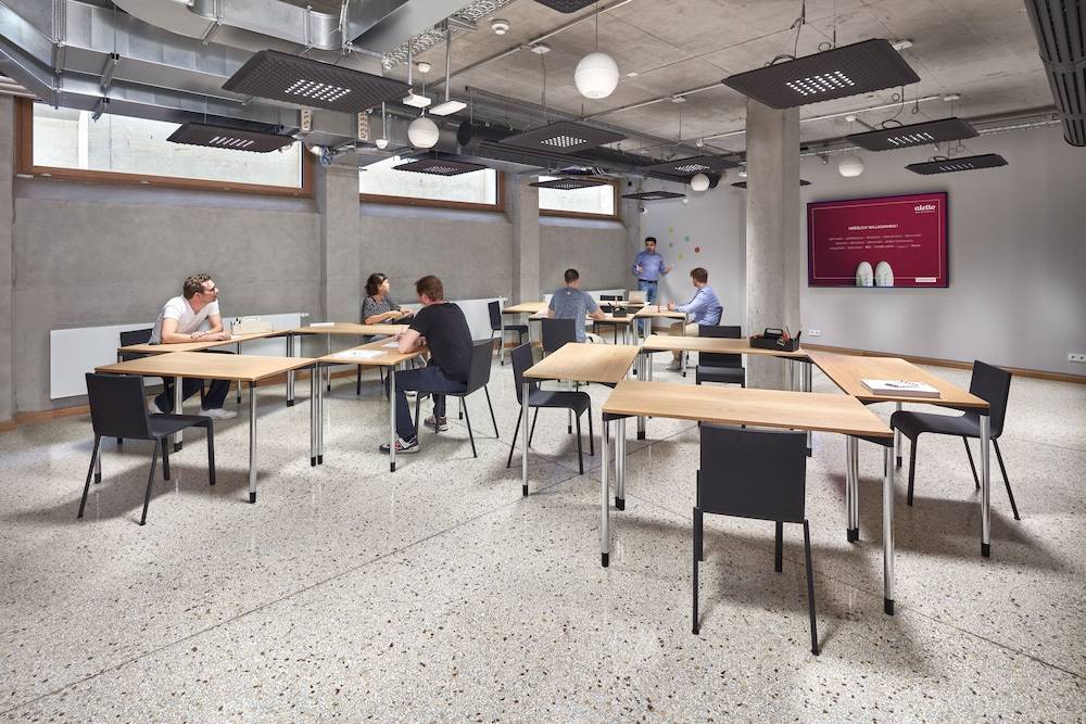 Meeting facility