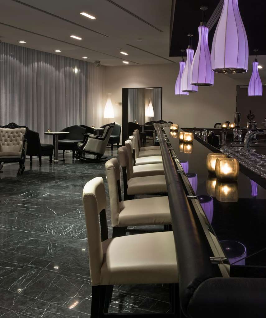 Bar/Lounge