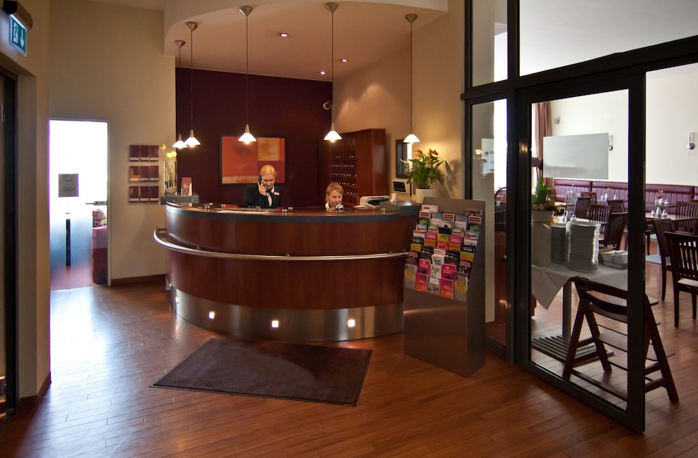 Reception hall