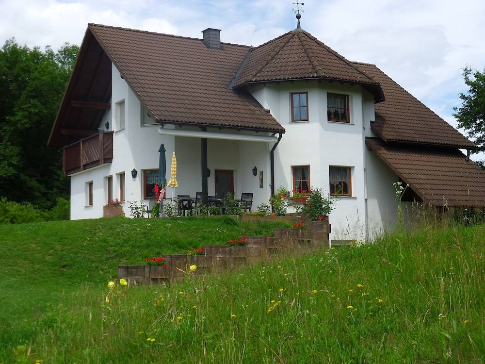 Primary image