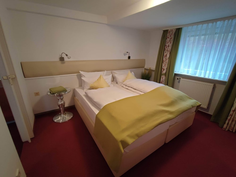 Room in Guest Room Pension Forelle Doppelzimmer