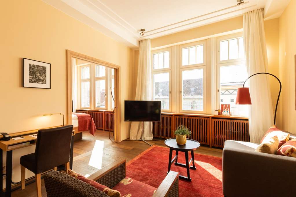 Orania living room right Fridolin Full high res