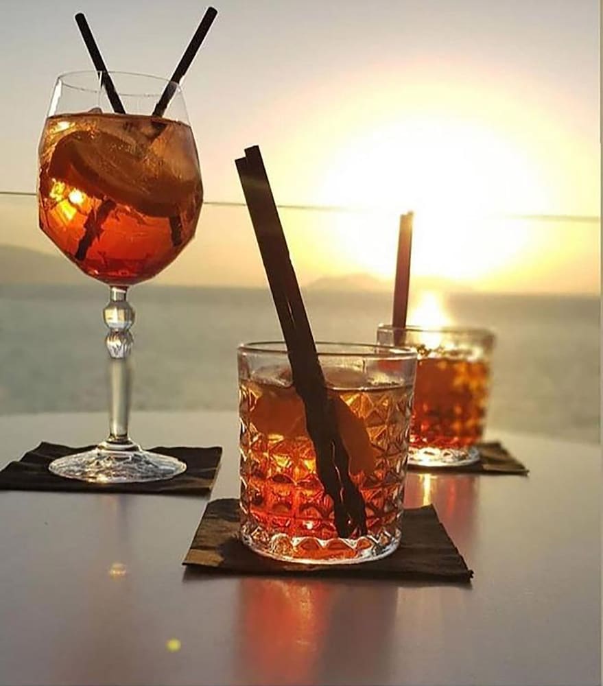 Beach bar