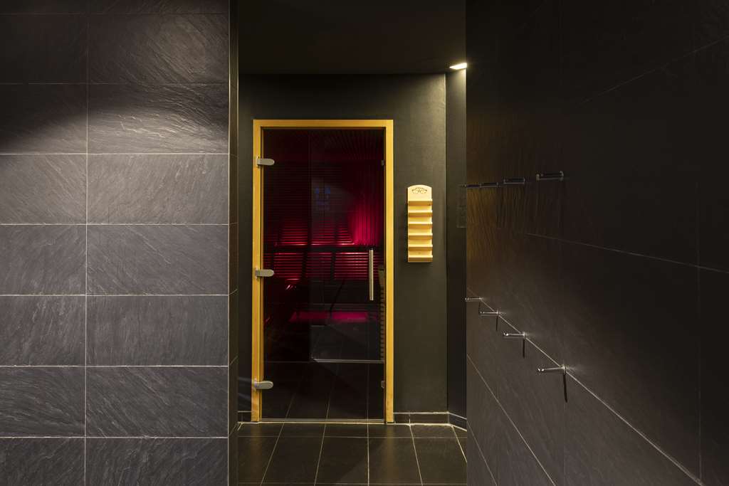 Scandic Hamburg Emporio Sauna