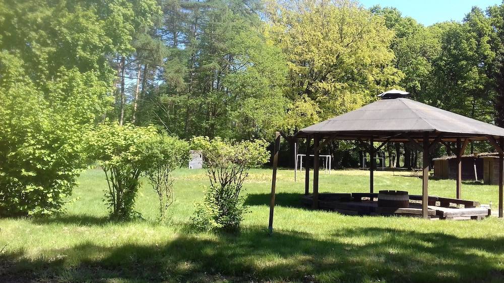 BBQ/picnic area