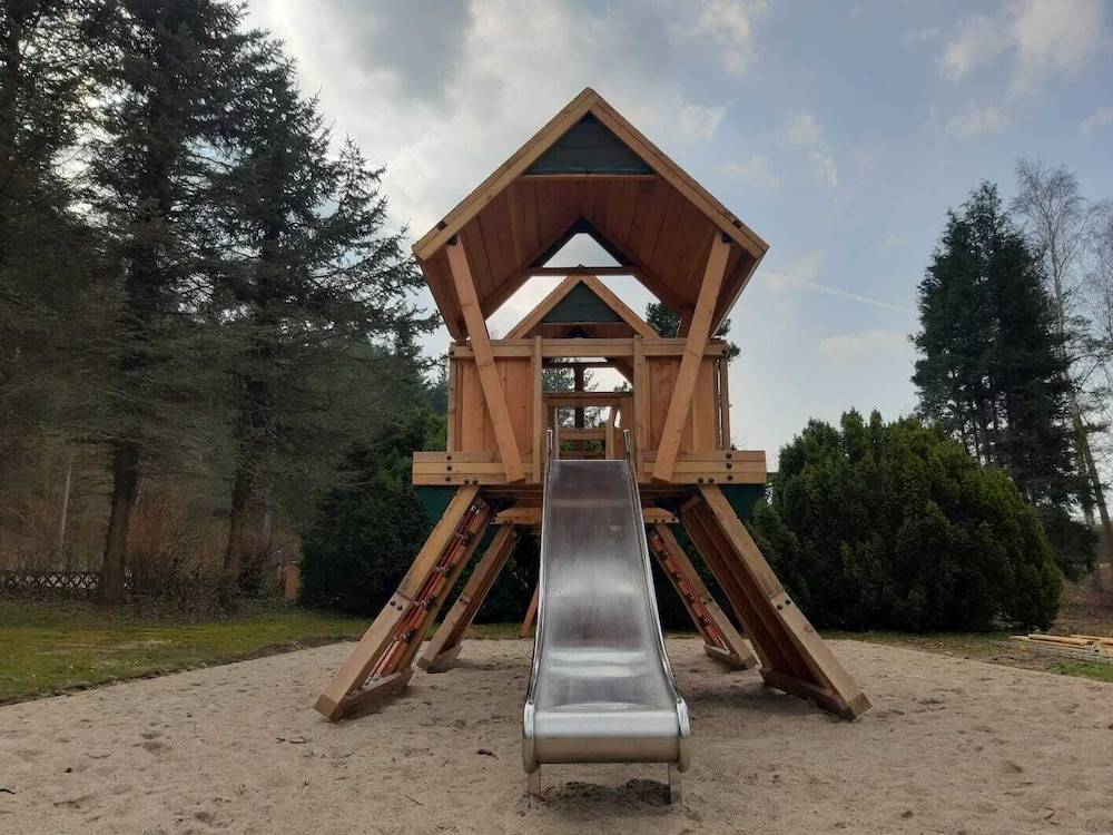 Children's play area - outdoor