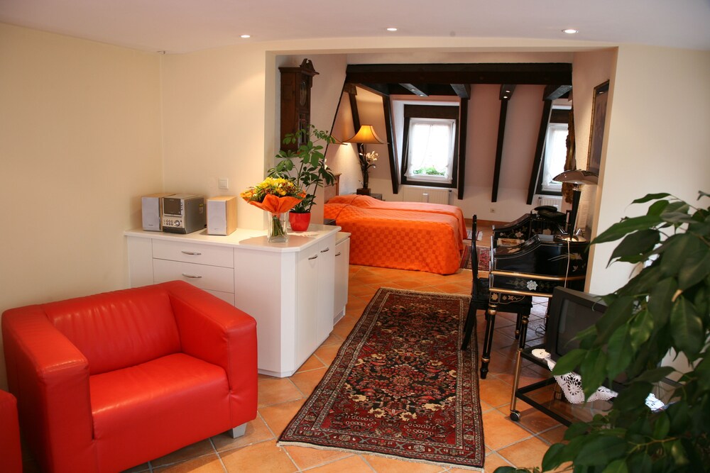 Guestroom