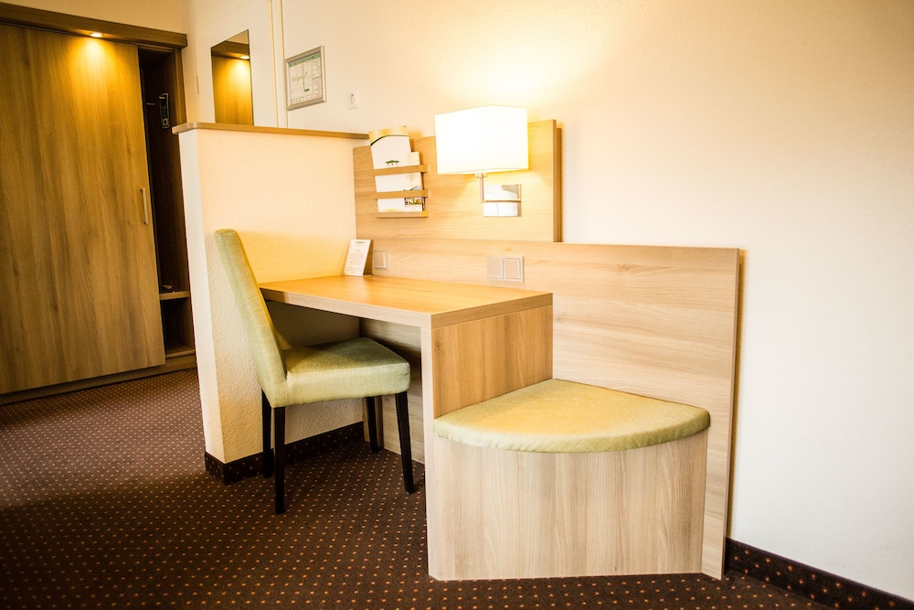 In-room business center