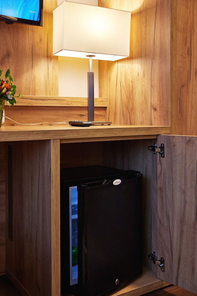 Minibar