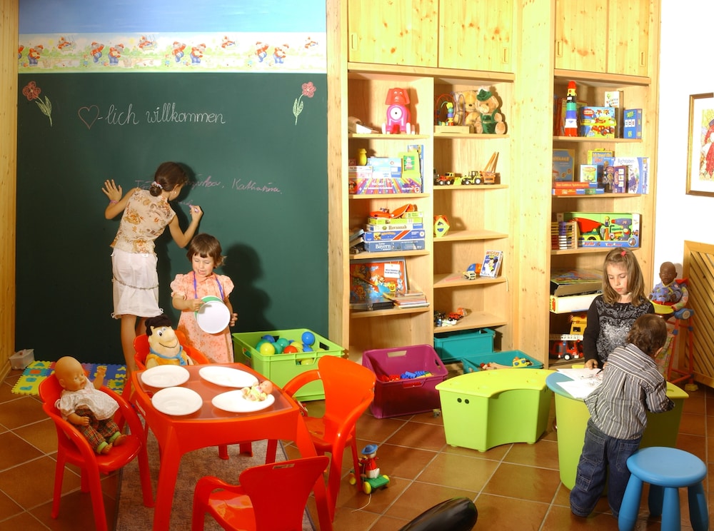 Children's play area - indoor