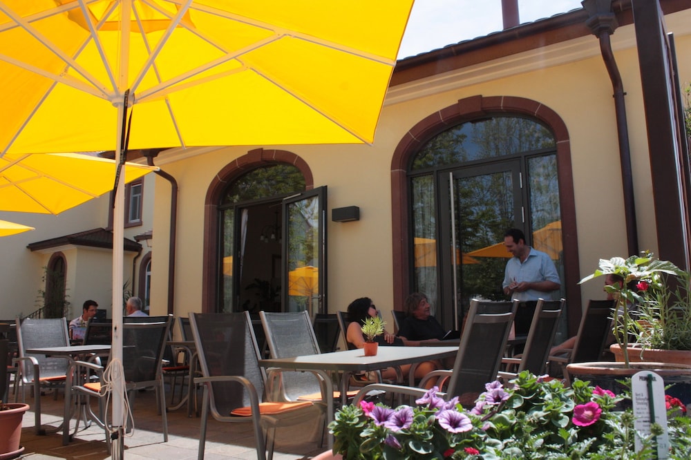 Sundeck