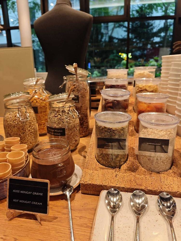 Breakfast buffet