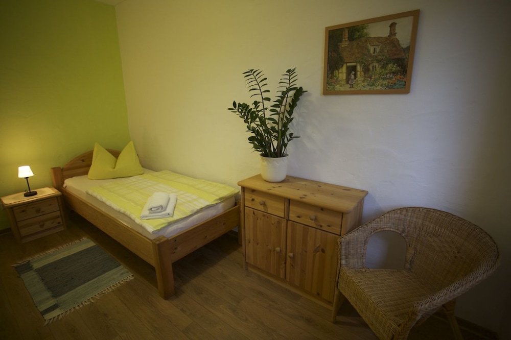 Children's theme room
