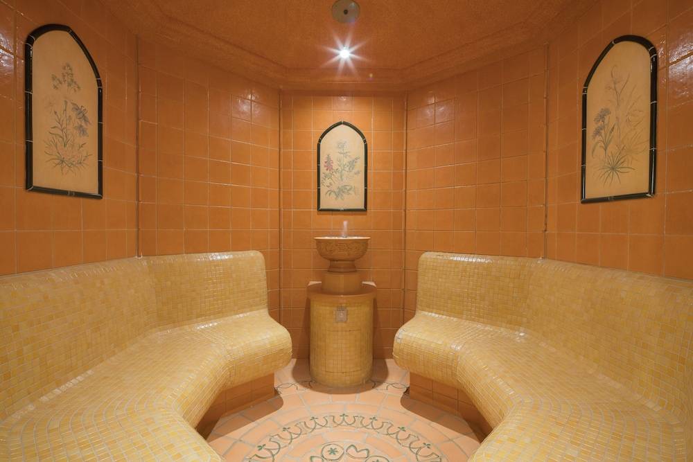 Steam room