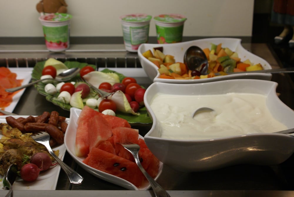 Breakfast buffet