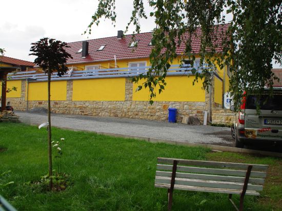 Landhotel Heidekrug
