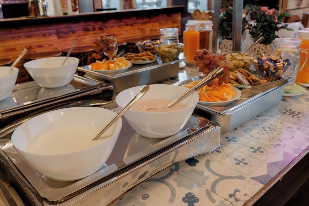 Breakfast buffet