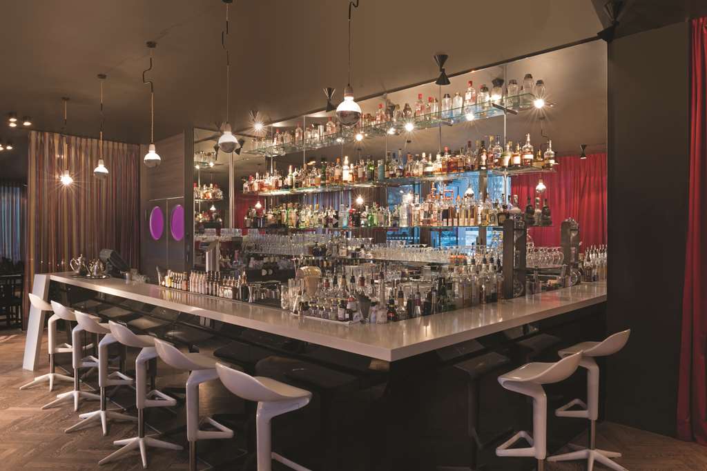 adina apartment hotel hackescher markt alto bar