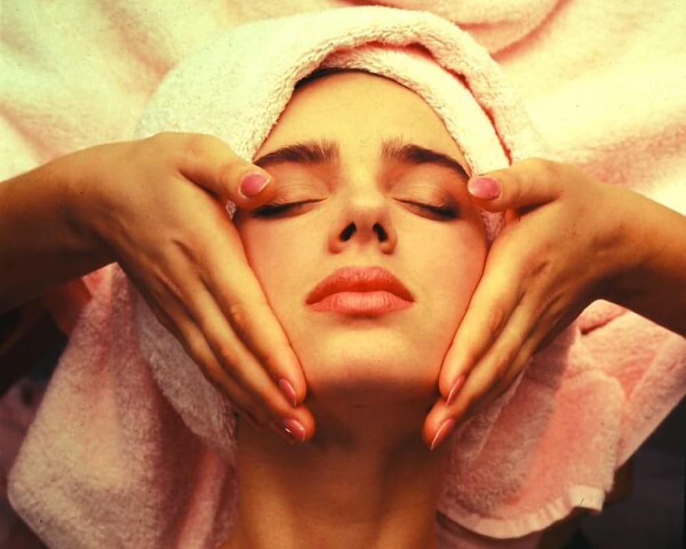 Facial