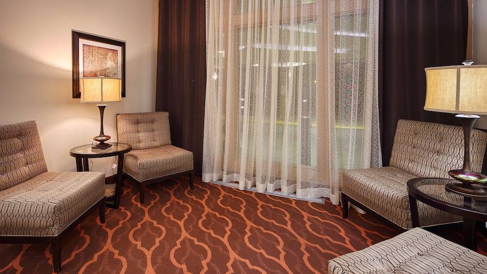 SureStay Plus Hotel by Best Western Lehigh Valley - photo 4