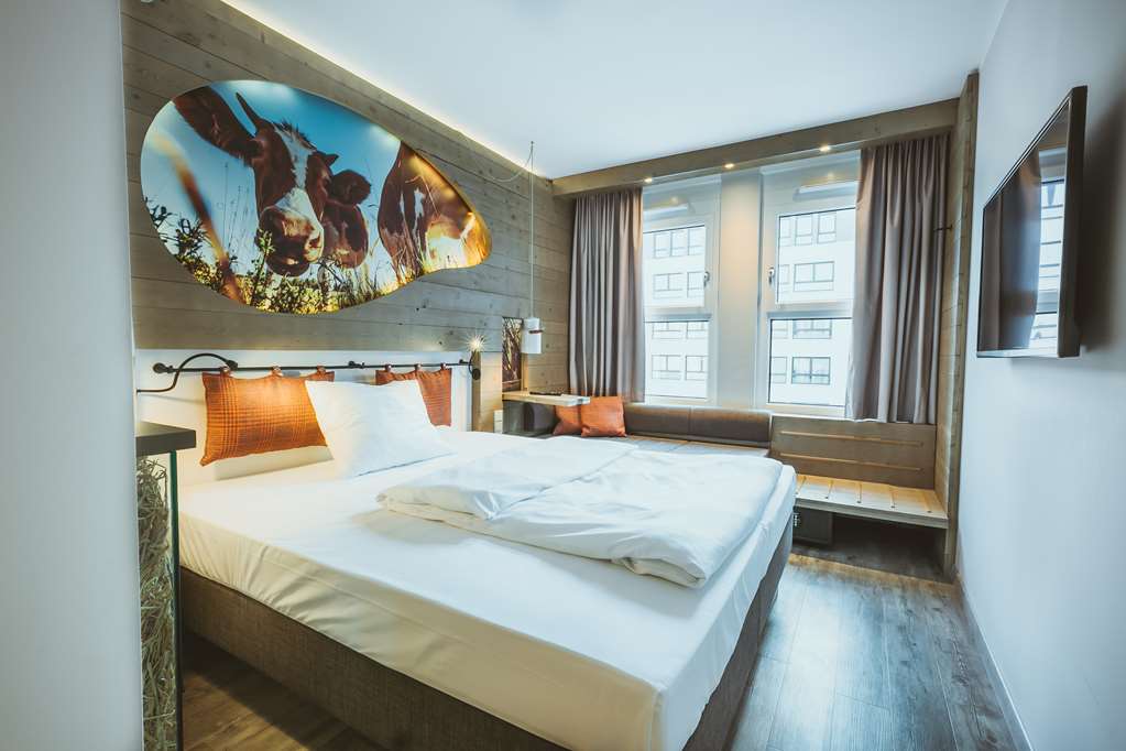 Cosy Alm / Cocoon Hauptbahnhof