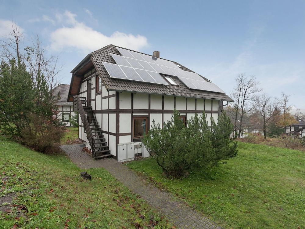 Spacious Apartment near Lake in Frankenau