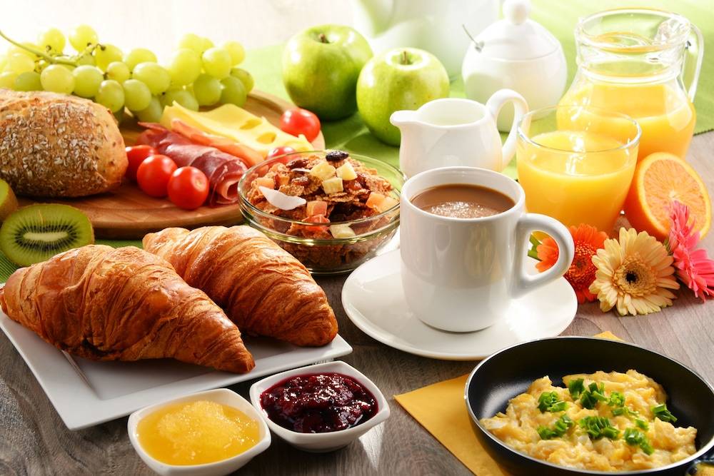 Breakfast buffet