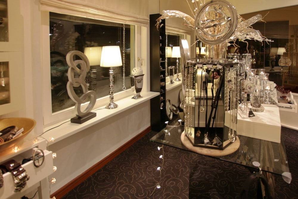 Gift shop
