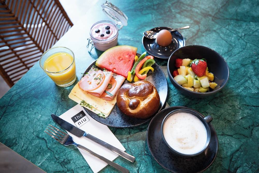 Breakfast meal