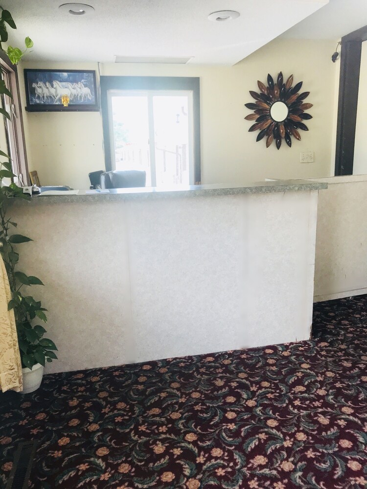 Parkview Motel - photo 2