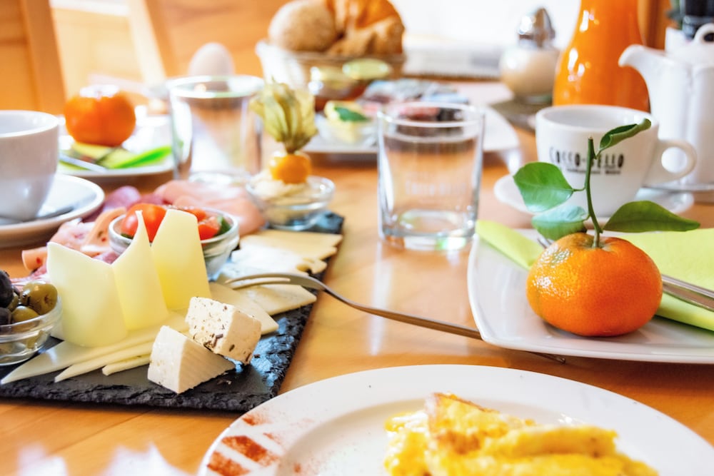 Breakfast meal