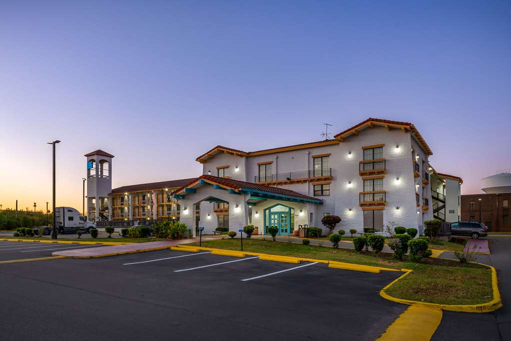 Days Inn by Wyndham Richmond South - photo 3