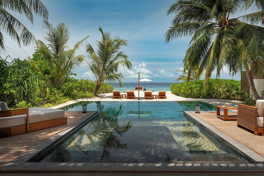 Private pool
